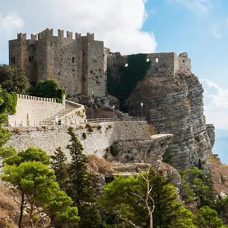 빌라 Tico 쿠스토나치