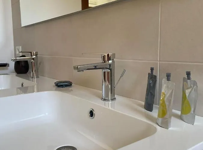 Tico 库斯托纳奇